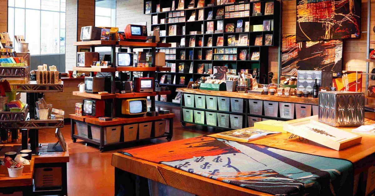 Chihuly Garden And Glass | The Bookstore